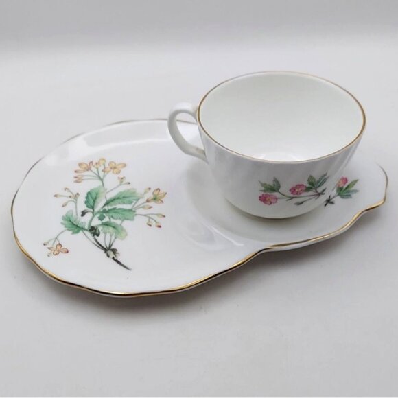Vintage Royal Kent Staffordshire England Floral Porcelain Cup & Snack Tray Set - Picture 2 of 8